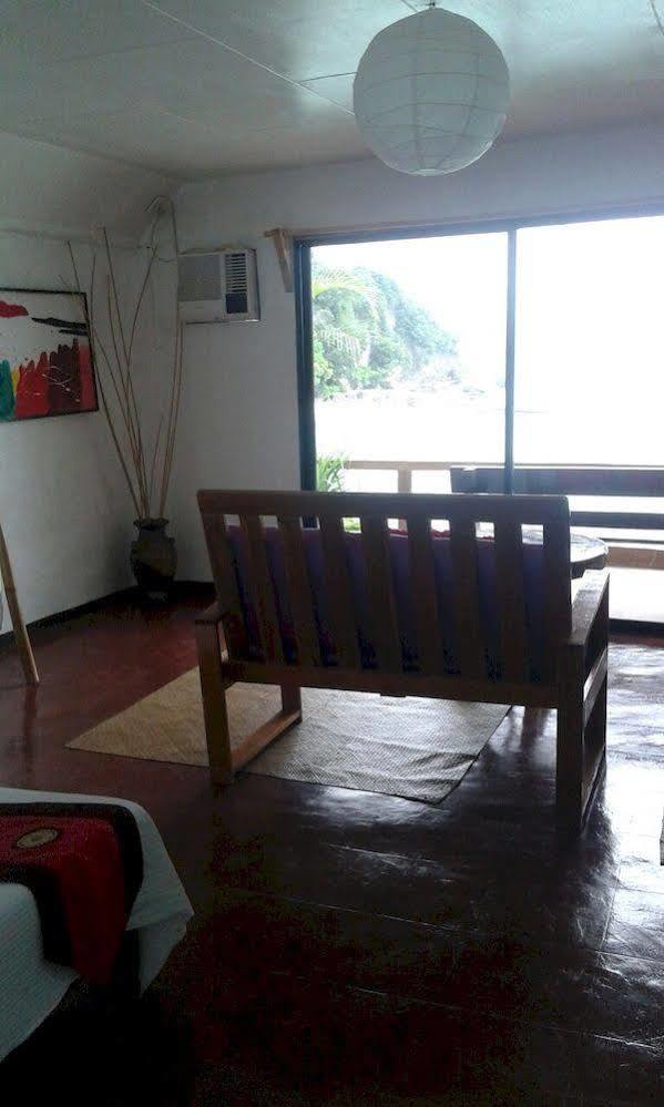 Monkey House Hotel